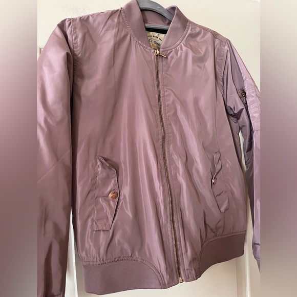 Ci Sono Dusty Lavender Bomber Jacket with Gold Detail Women’s Size Small - Picture 7 of 16